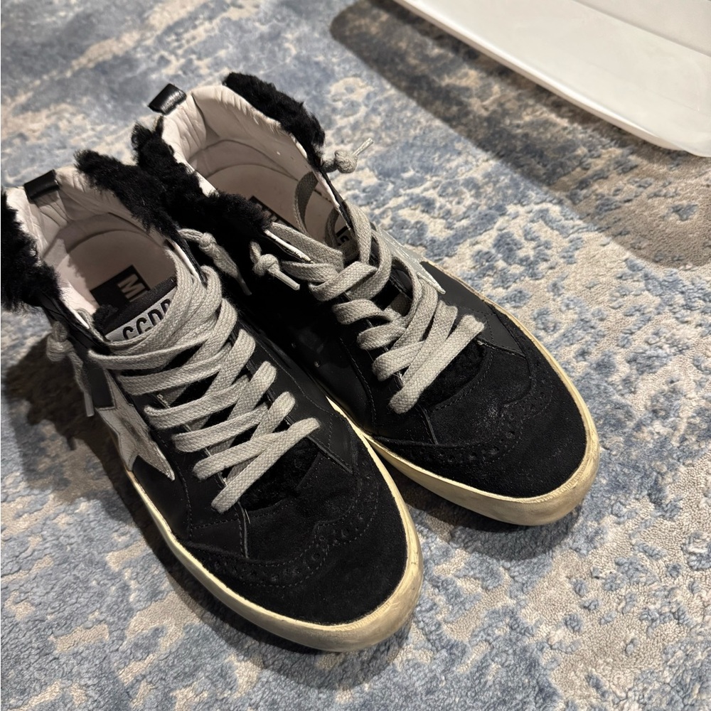 Black golden goose fur Sneakers with Star Detail